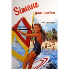 Simone gaat surfen